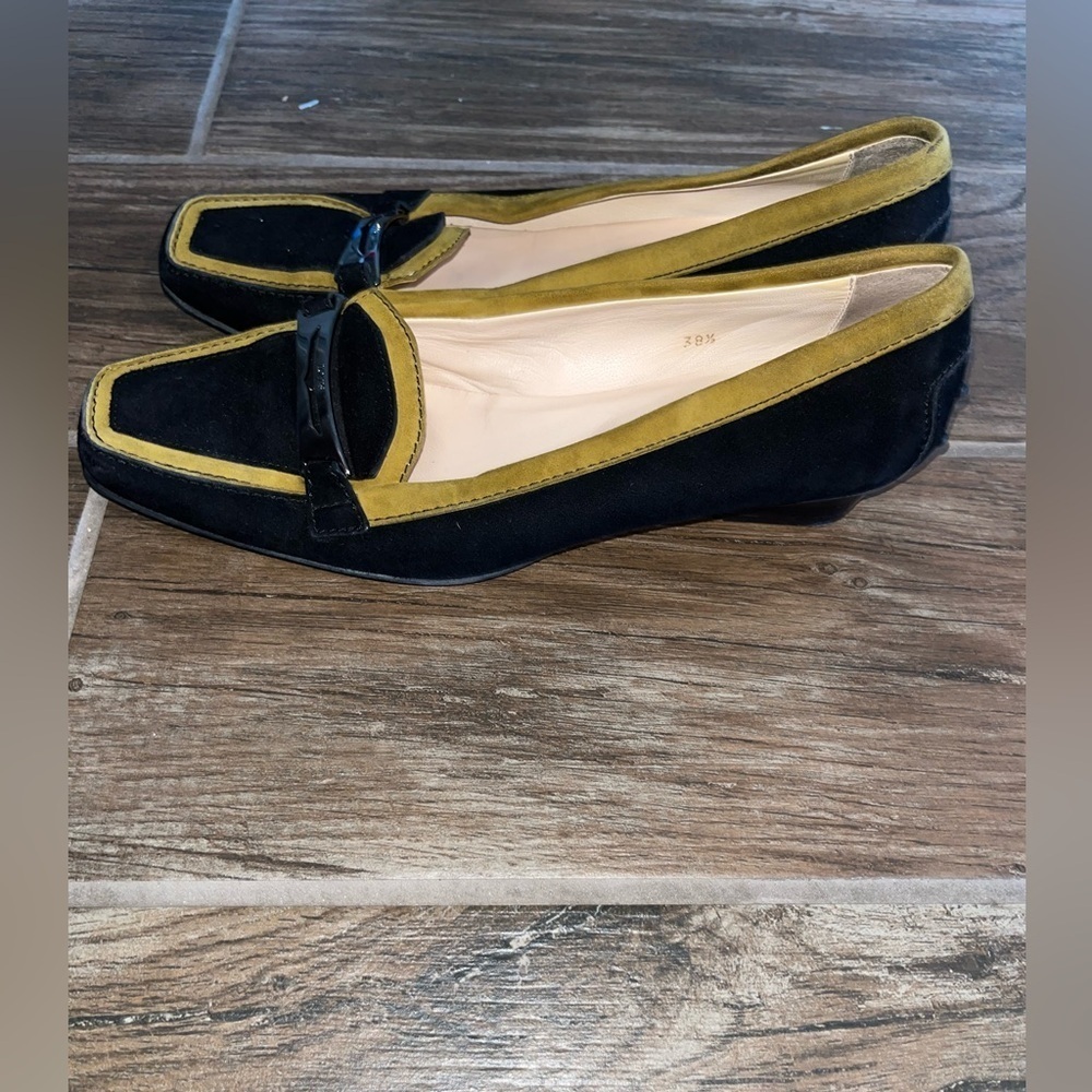 Tod’s Black and Yellow Women's Loafers - Picture 8 of 8